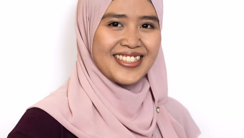 PhD candidate Novia Arinda Pradisty receives KNAW grant to research mangrove ecosystems