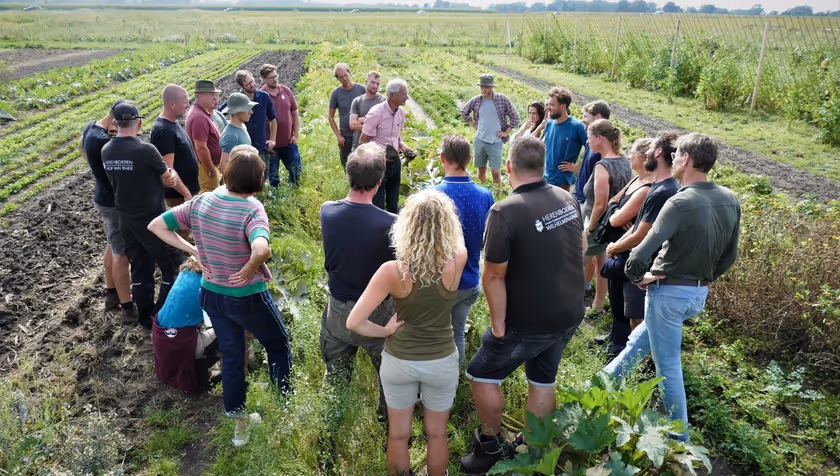 Comparing the climate impact of two farming styles for Herenboeren Usseler Es