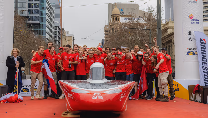 Solar Team Twente finishes in second place after an eventful final day