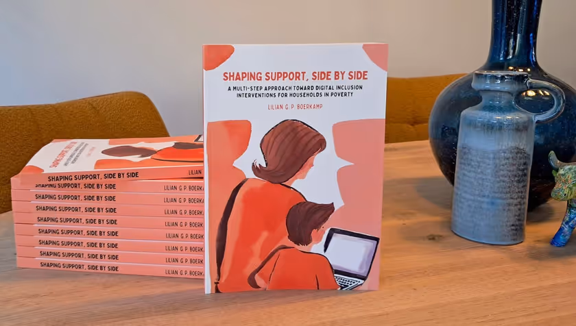 Shaping support, side by side – a multi-step approach toward digital inclusion interventions for households in poverty