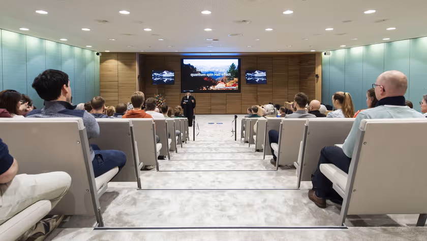 New fee policy for non-employee PhD candidates as of 1 April 2026