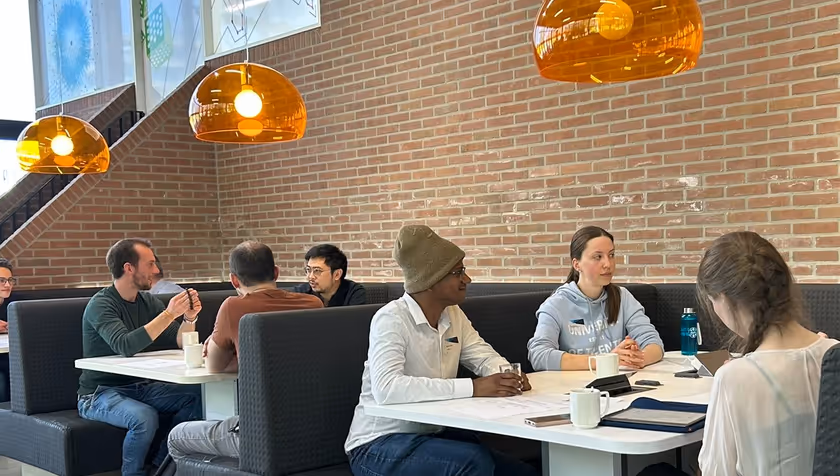 The Coaches Behind the Career Café: Alumni