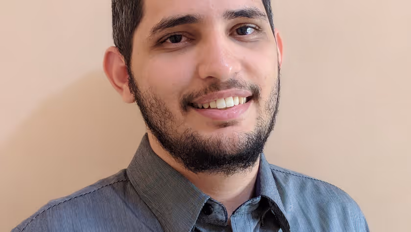 Why this researcher is putting antennas on lampposts