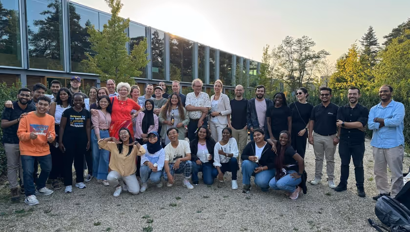 AES welcomes new MGEO students