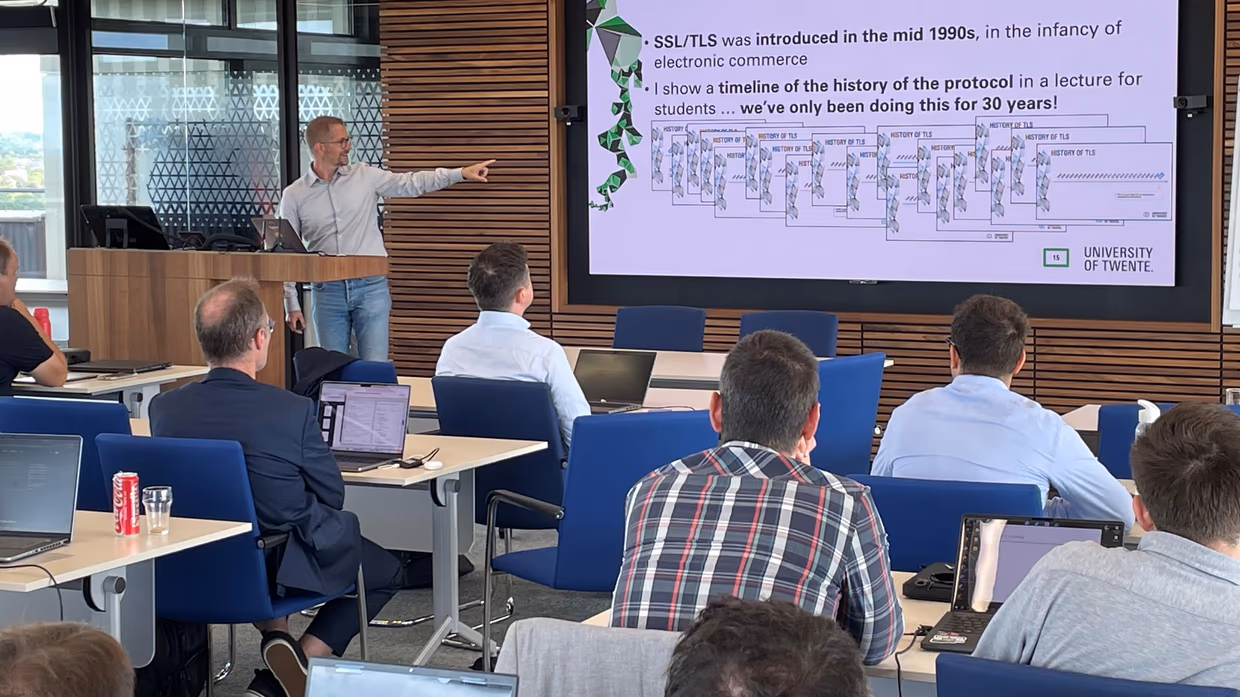 Presentation Roland van Rijswijk-Deij