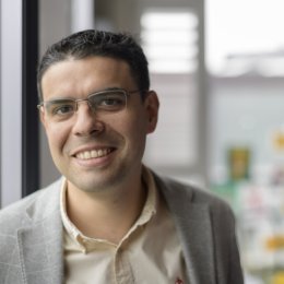 Jimmy Faira Albanese, Dr.