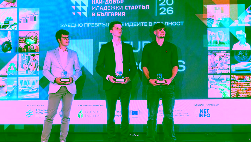 UT alumni win startup competition with secure AI platform for SMEs