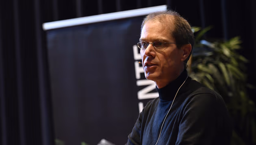 In Memoriam: Arjen Hoekstra