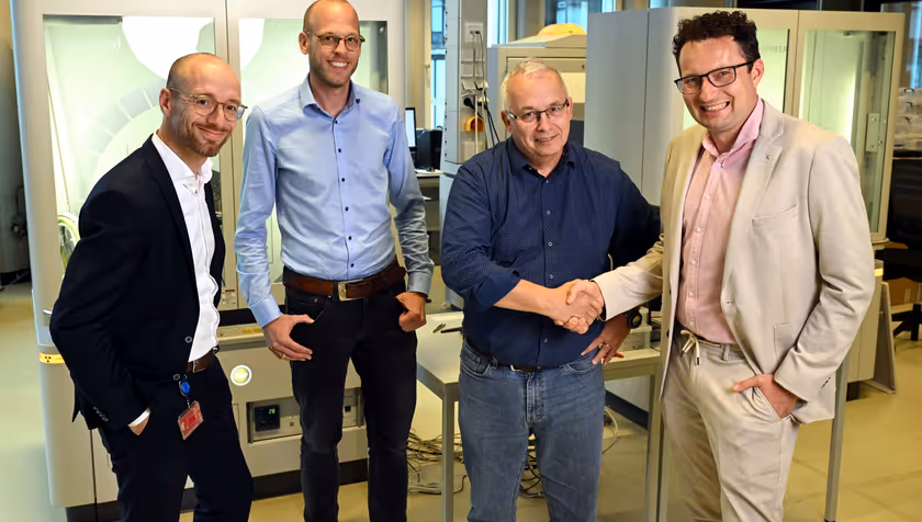 X-ray metrology for academia and industry