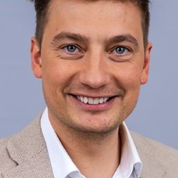 Prof.Dr. Hannes Saas