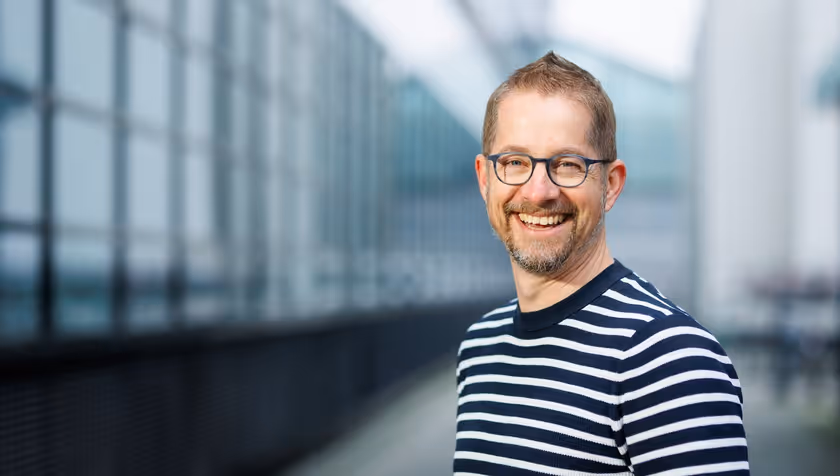 Roland van Rijswijk-Deij appointed as professor on the chair Data-driven Internet Security