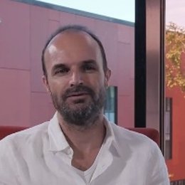 Prof Floris Zwanenburg, co-director QUANT