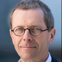 prof.dr.ing. M.R. van Steen (Maarten)
