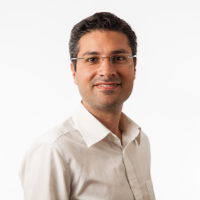 dr. S. Hajimolana (Yashar)