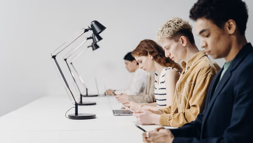 Performance tests for measuring digital skills